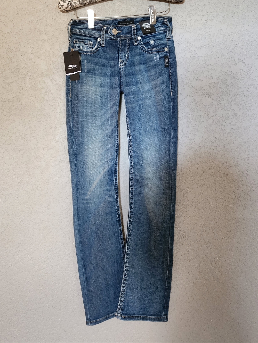 Silver Jeans Tuesday Univeral Fit Low Rise Slim Boot Jeans Size 25 L33 - Picture 2 of 7